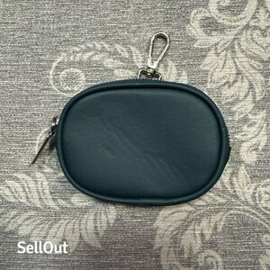 Steve Madden Women's Green Coin Purse Earbud Case